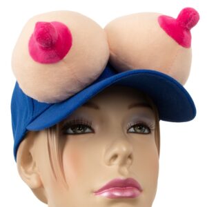 Casquette seins